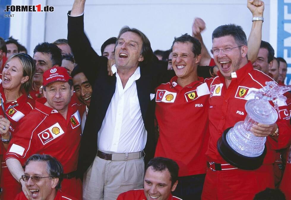 Foto zur News: Die Formel 1 sieht rot: Teamchef Jean Todt, Ferrari-Boss Luca di Montezemolo, Starpilot Michael Schumacher und Technikchef Ross Brawn waren die Architekten des Erfolgs. Von 2000 bis 2004 holte man acht Fahrer- und Konstrukteurs-WM-Titel. 2005 und 2006 lief es...