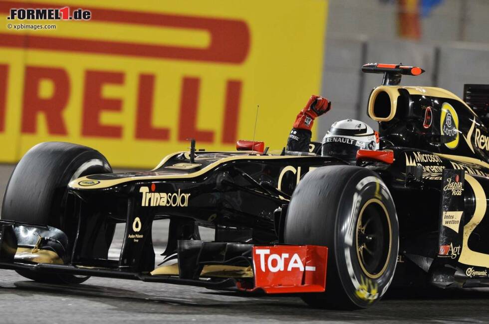 Foto zur News: &quot;Leave me alone, I know what I&#039;m doing&quot;: Mit legendären Funksprüchen gewinnt Formel-1-Rückkehrer Kimi Räikkönen 2012 den Grand Prix von Abu Dhabi - ein wichtiger Sieg, schließlich kämpft das verschuldete Team inzwischen längst ums Überleben. Im Dezember 2012 schlägt Lopez trotzdem ein Übernahmeangebot in dreistelliger Millionenhöhe aus.