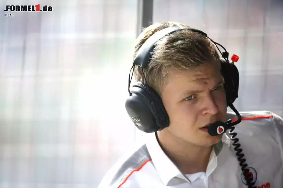 Foto zur News: In die Depression mischt sich aber ein neuer Hoffnungsträger: Kevin Magnussen, Sohn des ehemaligen McLaren-Piloten Jan Magnussen, ersetzt ab 2014 den letztendlich enttäuschenden Perez, der seines Zeichens mit Slim-Millionen im Gepäck zu Force India wechselt.