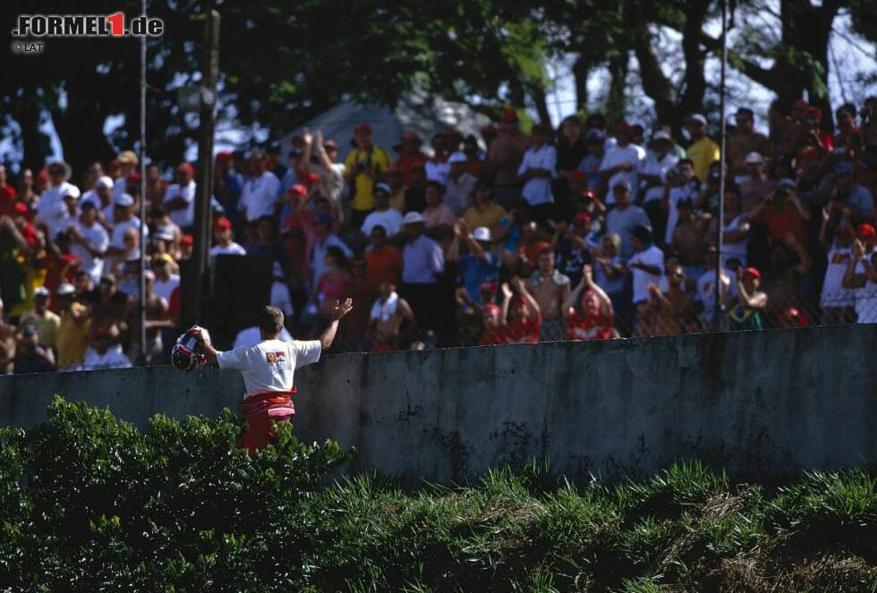 Foto zur News: Nicht einmal der so sehr herbeigesehnte Heimsieg in Interlagos ist Barrichello vergönnt: Nicht 2002 ...