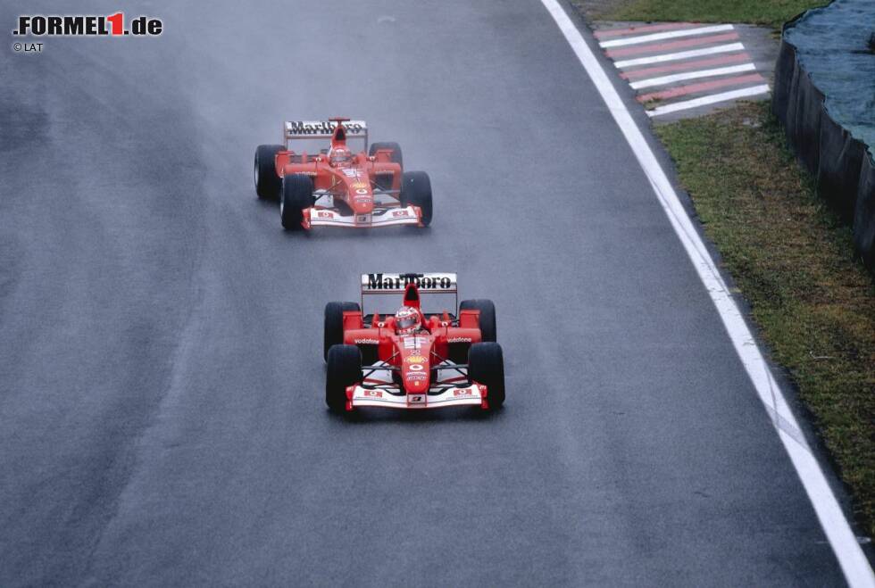 Foto zur News: ... und auch nicht 2003, trotz einer der besten Leistungen seiner Karriere: Barrichello führt den Brasilien-Grand-Prix überlegen an, doch dann lässt ihn die Benzinpumpe im Stich. Wieder nichts.