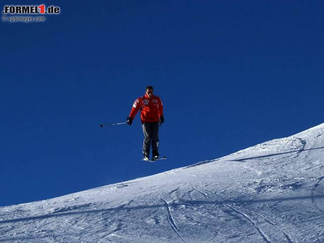 Foto zur News: Im Winter sieht man Schumacher regelmäßig auf der Piste.