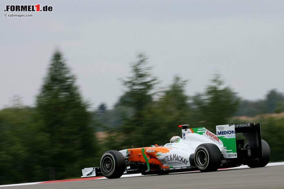 Foto zur News: November 2011: Zwei sechste Plätze am Nürburgring und in Interlagos sowie insgesamt 42 Punkte machen Adrian Sutil in der Endabrechnung zum Neuntplatzierten in der Fahrerwertung.