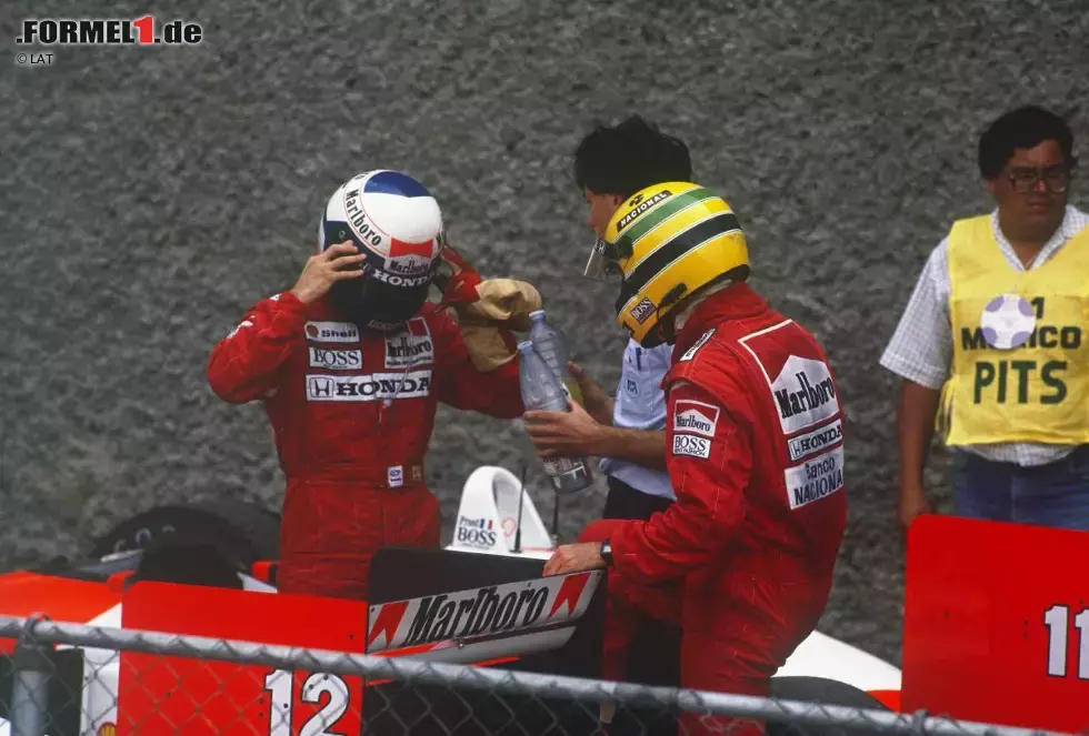 Foto zur News: Senna und Prost waren nie wirklich Freunde geworden: Das lag vielleicht auch daran, dass der Brasilianer einer von nur drei Teamkollegen war, dem es gelang, den Franzosen auf eine Saison gesehen zu schlagen. Die zwei anderen waren John Watsons bei Prosts Formel-1-Debüt sowie...