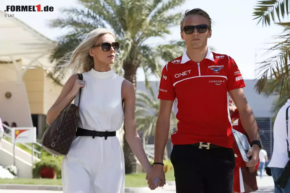 Foto zur News: Max Chilton mit seiner Freundin Chloe Roberts. Auch seine Eltern Grahame und Nadine sind in Bahrain jedes Jahr dabei.