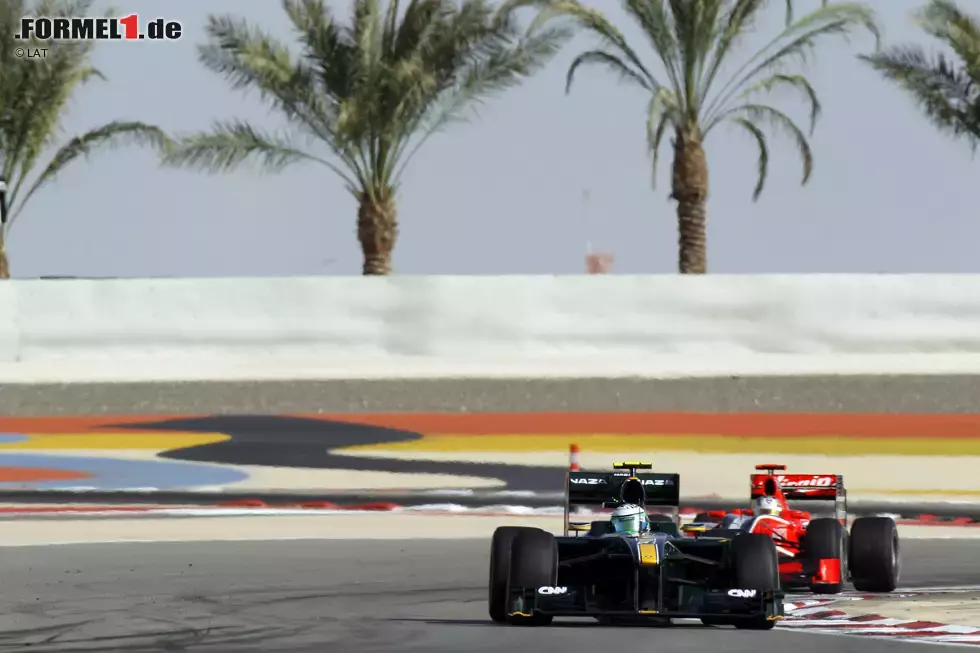 Foto zur News: Das Rennen des Jahres 2010 war gleichzeitig der Saisonauftakt. Drei Teams - Lotus (heute Caterham), HRT und Virgin (heute Marussia) - gaben damals ihr Debüt. Nur eines der sechs Fahrzeuge der neuen Teams kam ins Ziel: Heikki Kovalainen (Lotus) auf Platz 15.