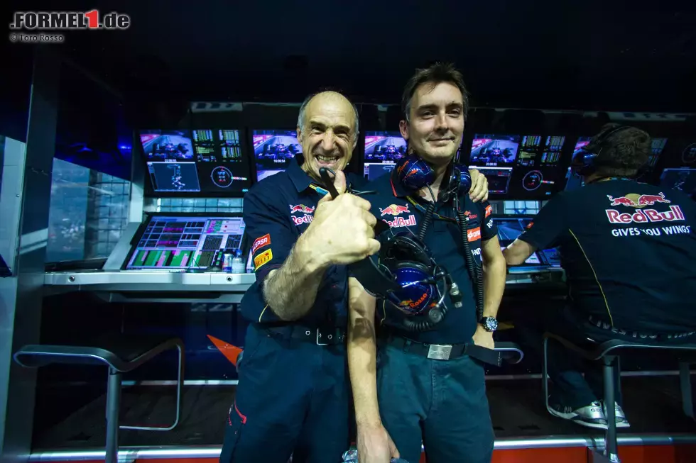 Foto zur News: Auch ein sechster Platz kann ein bisschen wie ein Sieg sein: Franz Tost und James Key jubeln über die sensationelle Vorstellung von Jean-Eric Vergne. Der bekommt trotzdem keinen neuen Vertrag für 2015.