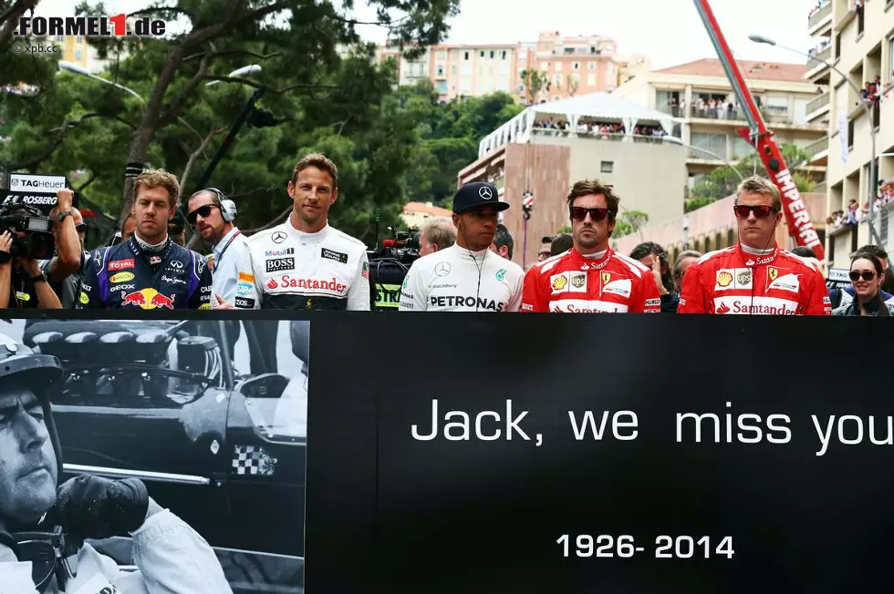 Foto zur News: In Memoriam Jack Brabham: Die derzeit aktiven Formel-1-Weltmeister Sebastian Vettel, Jenson Button, Lewis Hamilton, Fernando Alonso und Kimi Räikkönen gedenken der australischen Legende, die am 19. Mai verstorben ist.