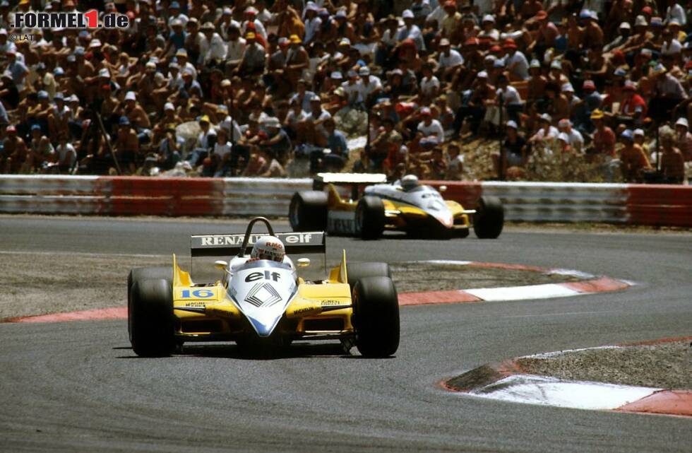 Foto zur News: Doch beim Grand Prix von Frankreich in Le Castellet platzt der Knoten: Renault-Doppelsieg. Arnoux gewinnt vor Teamkollege Alain Prost.