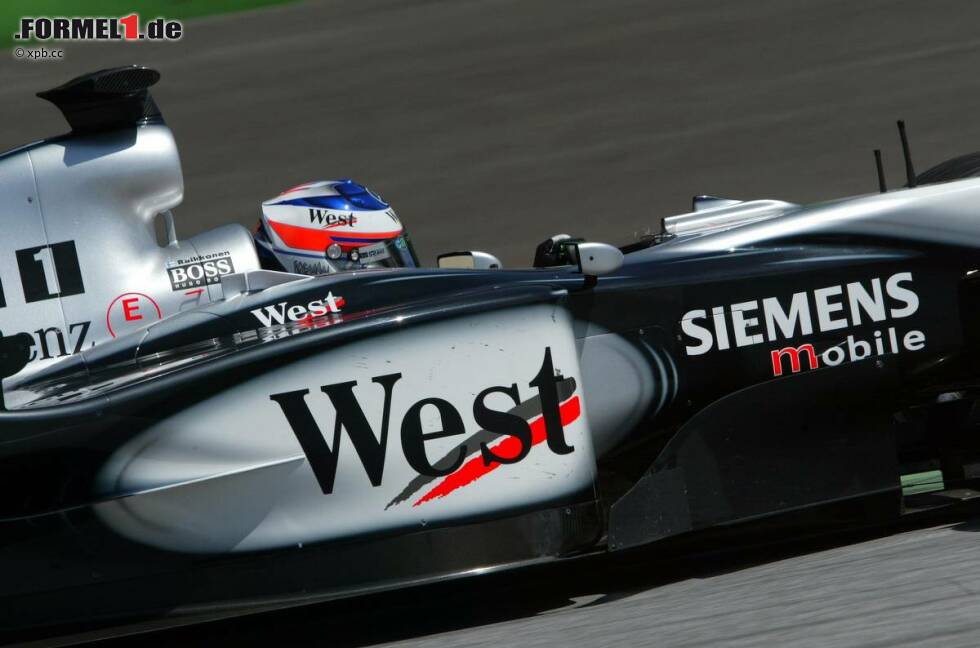 Foto zur News: 2003 kommt Schumacher allerdings in der Rolle des Jägers nach Spielberg, denn in der Gesamtwertung hat nach fünf Rennen  trotz zweier Sieg von Schumacher in Imola und Barcelona McLaren-Mercedes-Pilot Kimi Räikkönen mit 32:28 Zählern die Nase vorne.