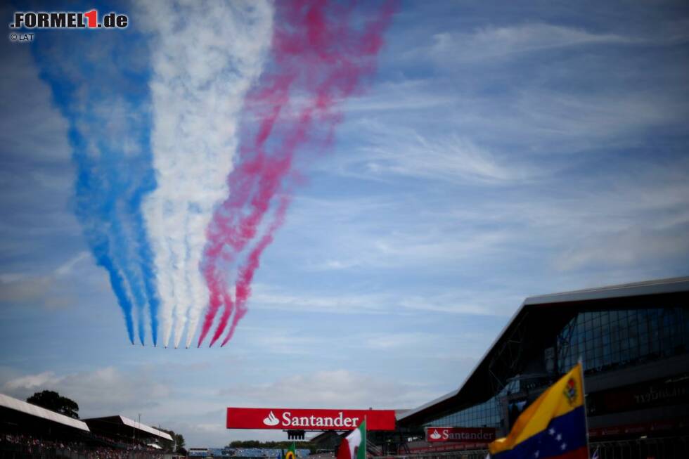 Foto zur News: Felipe Massa (Williams): &quot;Silverstone ist ein sehr schneller Kurs, man benötigt viel Abtrieb. Ich mag den Maggotts-Becketts-Komplex, denn er ist sehr schnell und es ist sehr wichtig, dass man ihn richtig erwischt. Es wird interessant werden zu sehen, ob wir unsere Pace aus Österreich halten können.&quot;