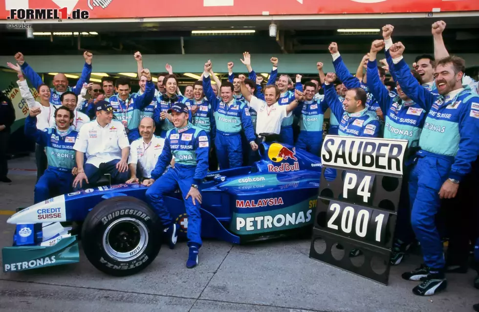 Foto zur News: Am Ende verliert er das Teamduell gegen Heidfeld, der es sogar einmal aufs Podium schafft, mit 9:12 Punkten. Die beiden Youngsters bescheren Sauber vor Jordan, BAR und Benetton sensationell den vierten Platz in der Konstrukteurs-WM.