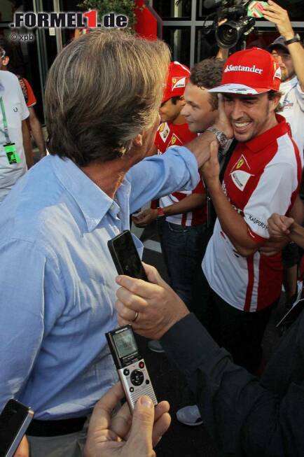 Foto zur News: Mit Fernando Alonso verpflichtete die Scuderia zwar den wohl besten Piloten seiner Zeit, doch gefruchtet hat diese Ehe bislang nicht. Zweimal (2010 und 2012) scheiterte man im letzten Rennen an Sebastian Vettel, dessen Red-Bull-Team eine ähnliche Ära wie Ferrari Anfang der 2000er-Jahre erlebte. Doch di Montezemolo war die titellose Zeit leid: Erfolg sollte schnellstmöglich her, die neuen Regeln sollten die beste Möglichkeit dazu bieten.