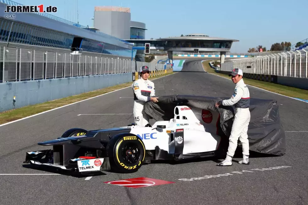 Foto zur News: 2012: Diesmal zeigen Kamui Kobayashi und Sergio Perez, die dem Schweizer Team über Winter erhalten geblieben sind, den neuen Boliden in Jerez de la Frontera. Mit dem C31 gelingen insgesamt vier Podestplätze - dreimal nimmt Perez, einmal nimmt Kobayashi an der Siegerehrung teil.