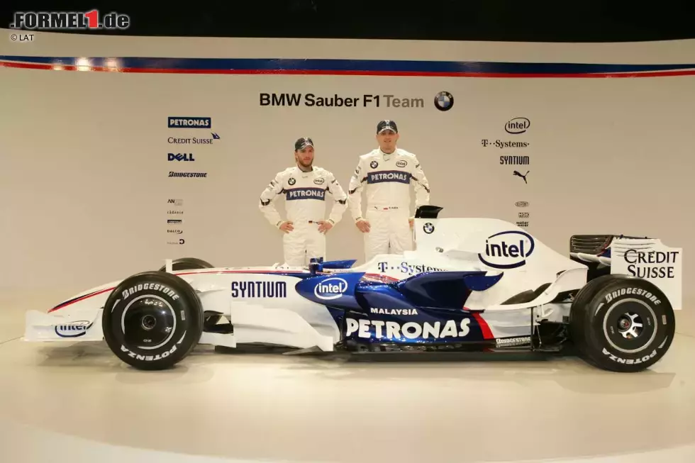 Foto zur News: 2008: Robert Kubica und Nick Heidfeld bleiben dem Team erhalten. Mit dem F1.08 gewinnt Kubica den Grand Prix von Kanada - bis heute der einzige Sieg in der Sauber-Historie. Zusammen holen Kubica und Heidfeld in der Saison 2008 elf Podestplätze und hinter Ferrari und McLaren Rang drei hinter Konstrukteurswertung.