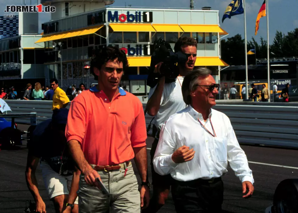 Foto zur News: Bernie Ecclestone: &quot;Ayrton war ein echter Racer, und abgesehen davon war er ein echt netter Kerl. Was seltsam an ihm war, ist, wie populär er in Japan war - vielleicht noch populärer als in Japan. Er wurde einfach überall geliebt. Er war einfach ein wenig besonders.&quot;