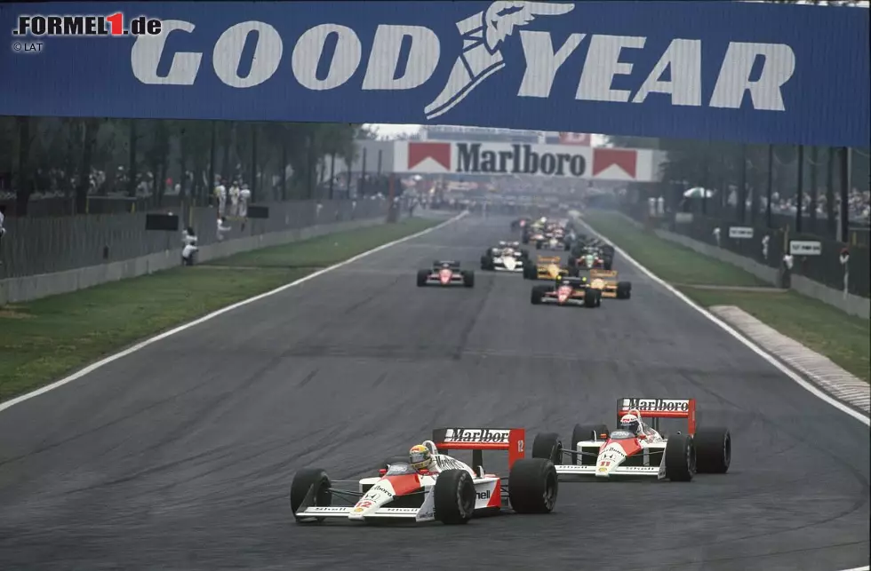 Foto zur News: Und so ging die erste Turbo-Ära der Formel 1 zu Ende: McLaren-Honda dominierte mit Alain Prost und Ayrton Senna das Geschehen schier nach Belieben, siegte bei 15 von 16 Rennen. Im Anschluss an die Saison 1988 wurde die Turbo-Technologie jedoch aus der Formel 1 verbannt. Sie feiert im Jahr 2014 ihr Comeback. Doch das ist eine ganz andere Geschichte...