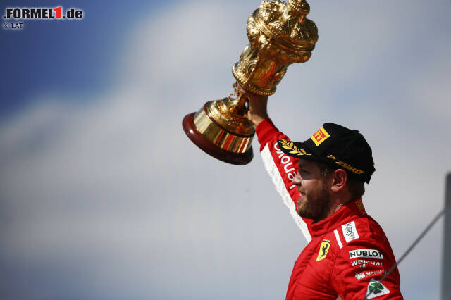 Foto zur News: Sebastian Vettel will das schaffen, was bislang in der 65-jährigen Geschichte der Formel 1 nur neun Menschen gelungen ist: Weltmeister mit Ferrari werden. Doch wer waren die Piloten, die es dem vierfachen Champion vorgezeigt haben?
