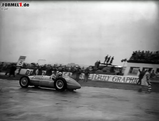 Foto zur News: Nummer 11: Als Gegenpart zu den italienischen und französischen Teams im Motorsport gründen Raymond Mays und Peter Berthon 1947 die englische Firma BRM (British Racing Motors), die das gesamte Racing-Know-how auf der britischen Insel in einem Projekt vereinen soll. BRM ist Initialzünder für die Entstehung der britischen Motorsportindustrie und hilft Talenten wie Jackie Stewart und Niki Lauda beim Sprung an die Spitze der Formel 1.