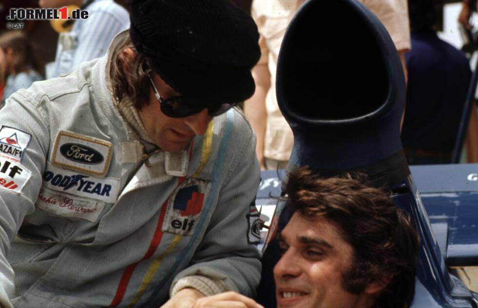 Foto zur News: Die schwärzeste Stunde: Zwar wird Jackie Stewart 1973 zum dritten und letzten Mal Weltmeister, aber die Saison wird überschattet vom Tod von Francois Cevert in Watkins Glen. Stewart, vom Ableben seines Freundes tief erschüttert, beendet daraufhin seine Karriere. Bis 1983 feiert das Team sieben weitere Grand-Prix-Siege, kann aber nie wieder an frühere Erfolge anknüpfen. Ken Tyrrell verstirbt im Jahr 2001. Zu dem Zeitpunkt hat er sein Team schon an den Tabakkonzern BAT verkauft.