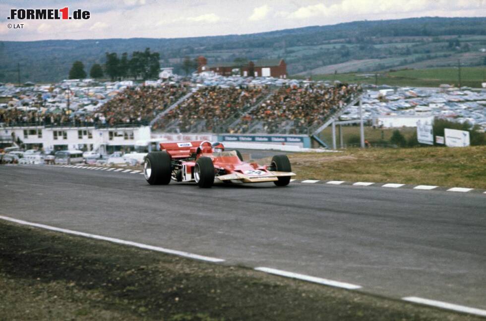 Foto zur News: Als die Formel 1 ein Jahr später, am 4. Oktober 1970, erneut in Watkins Glen gastiert, ist Vorjahressieger Rindt bereits nicht mehr am Leben. Der tödliche Crash in der Parabolica von Monza liegt gerade einmal vier Wochen zurück, als der junge Brasilianer Emerson Fittipaldi am Steuer des Lotus von Rindt in Watkins Glen gewinnt. Es ist der erste Grand-Prix-Sieg für &quot;Emmo&quot;. Rindt wird am Saisonende posthum Weltmeister.