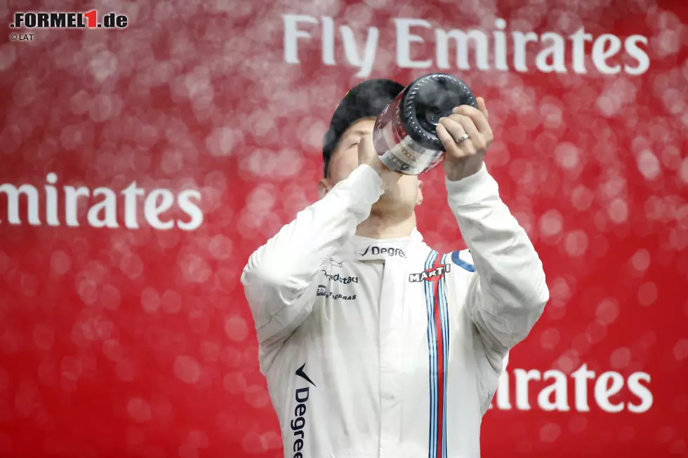 Foto zur News: Bei seinem Lieblings-Grand-Prix in Montreal fährt Valtteri Bottas (WM-5. mit 136 Punkten) zum ersten Mal auf das Podium. Der Williams funktioniert immer dann am besten, wenn die Kurven nicht zu eng sind und er Auslauf hat. Bottas schlägt Teamkollege Felipe Massa 2015 sowohl im Qualifying als auch nach Punkten knapp.