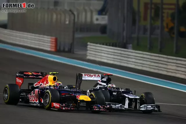 Foto zur News: Pastor Maldonado ließ es auch in Abu Dhabi bereits krachen. Sein Opfer hieß 2012 Mark Webber. Der Kurs selbst bereitet ihm aber keine Probleme: "Hier fährt es sich gut. Im ersten Sektor stechen die Kurven 2, 3 und 4 hervor, und der letzte Sektor ist ein Blickfang, selbst wenn man hinter dem Lenkrad ganz schön zu tun hat."