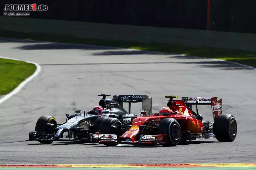 Foto zur News: Kimi Räikkönen (Ferrari): &quot;Wenn ich an Spa etwas ändern dürfte, dann würde ich die letzte Schikane wieder so gestalten, wie sie vorher war. In der alten Bus-Stop-Schikane konnte man aggressiv über die Randsteine räubern. So, wie die Schikane jetzt gestaltet ist, passt der erste Teil nicht so recht zum zweiten. Abgesehen davon hat sich nichts verändert.&quot;