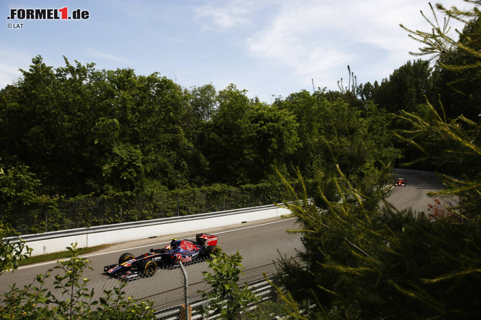 Foto zur News: Daniil Kwjat (Red Bull): &quot;Die Geraden sind lang, aber man hat diese harten Bremszonen. Vom Gefühl her hat es wegen der Mauern etwas von einem Straßenkurs, aber es ist mehr eine traditionelle, klassische Strecke. Es gibt dieses einzigartige Gefühl und es ist ein toller Ort, um Rennen zu fahren. Für die Fahrer ist es toll und die Rennen sind normalerweise sehr aufregend, also freue ich mich darauf.&quot;