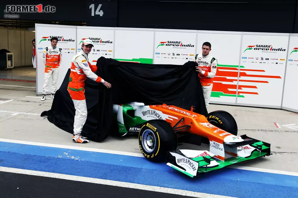 Foto zur News: 2012: An der Rennstrecke in Silverstone wird der VJM05 erstmals gezeigt. Dort drehen die Stammpiloten Nico Hülkenberg und Paul di Resta ihre ersten Runden. Und wieder gibt es ein neues Gesicht: Jules Bianchi ergänzt das Force-India-Aufgebot als Testfahrer.