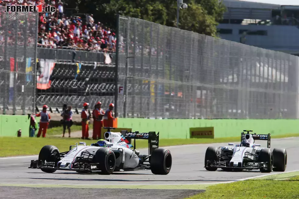 Foto zur News: Im Finish fighten noch Massa und Bottas um den dritten Platz, doch Massa setzt sich durch. Sehr zur Freude der Tifosi, die den ehemaligen Ferrari-Fahrer in ihr Herz geschlossen haben. Nicht nur, weil er bei der Fahrerparade auf englische Fragen in Italienisch antwortet.