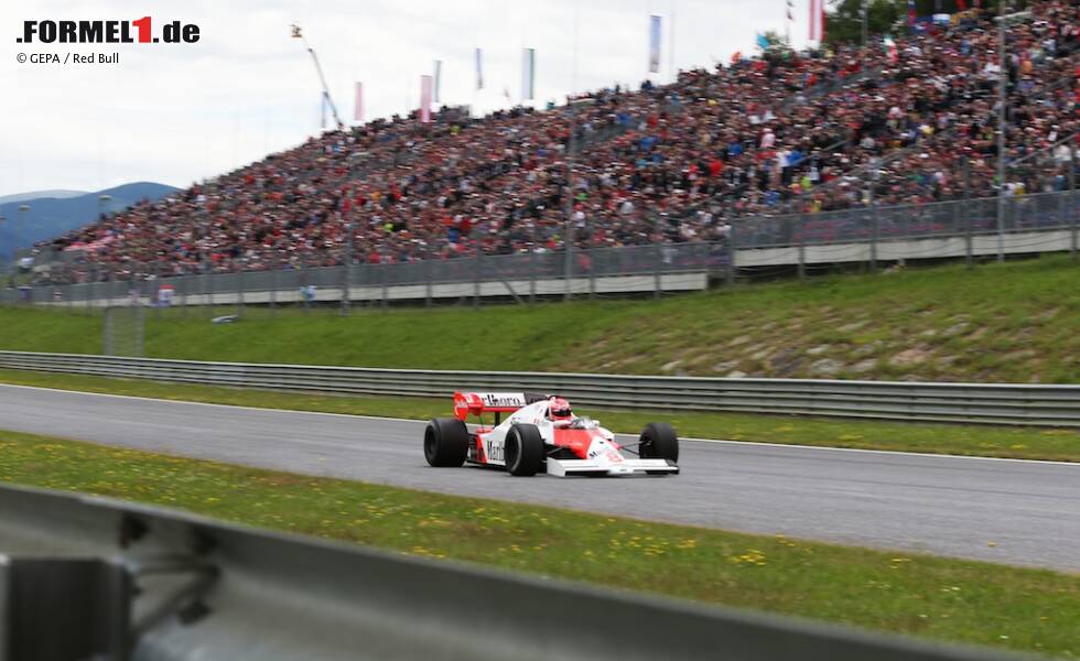 Foto zur News: Klar, auch 31 Jahre nach seiner Pensionierung schnurrte der McLaren auf dem Red-Bull-Ring wie ein Kätzchen.