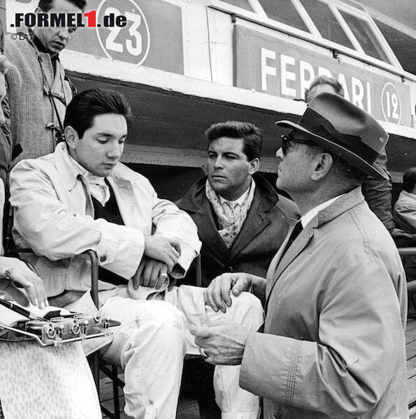 Foto zur News: Enzo Ferrari will Rodriguez behutsam aufbauen und lässt ihn trotz Werksvertrag 1962 nur sporadisch in der Königsklasse ans Steuer. Weil er beim inoffiziellen Mexiko-Grand-Prix unbedingt starten will, verschafft Rodriguez sich einen Drive in einem privaten Lotus: Im Freien Training ereignet sich auf der pfeilschnellen Bahn ein Aufhängungsschaden, nach dem schweren Einschlag ist der 20-Jährige auf der Stelle tot. Heute trägt die Rennstrecke seinen Namen und den seines Bruders.