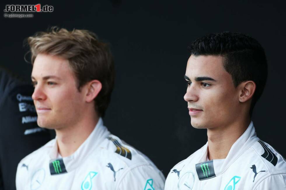 Foto zur News: Im Herbst 2014 dann die Beförderung zum Testfahrer: Im Rahmen des Singapur-Grand-Prix gab Mercedes bekannt, dass Wehrlein künftig der dritte Mann hinter Lewis Hamilton und Nico Rosberg sein wird.