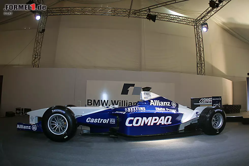 Foto zur News: 2001: In Silverstone zeigt Williams den FW23, mit dem Ralf Schumacher und Juan-Pablo Montoya auf Punktejagd gehen. Wie im Vorjahr reicht es zum dritten Platz in der Konstrukteurswertung.