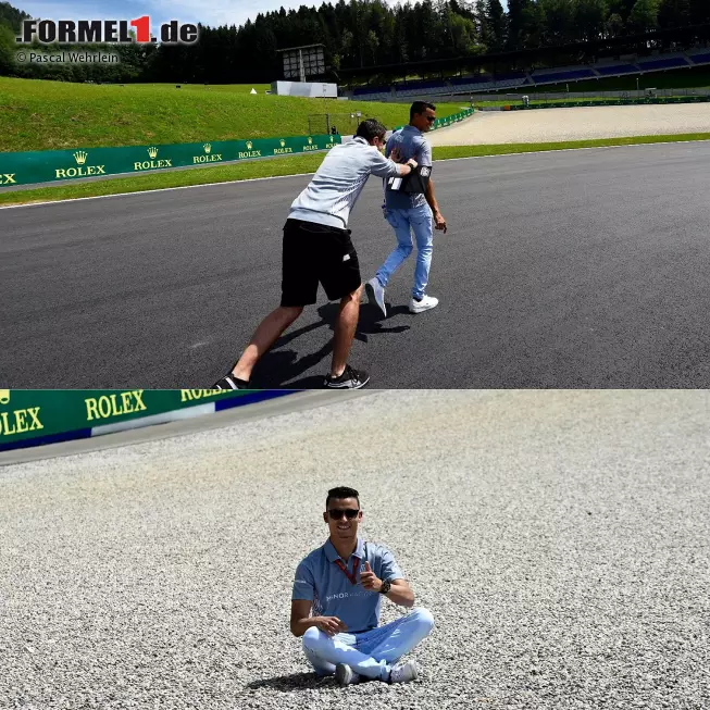 Foto zur News: Platz 5: Schieb ihn raus
Pascal Wehrlein musste in seiner Rookie-Saison viele neue Strecken kennenlernen. In Spielberg kennt sich der DTM-Champion 2015 aber bestens aus. Nur ein Jahr zuvor war es dort zu einem echten Skandal zwischen Audi und Mercedes gekommen, als Wehrlein von der Strecke gedrängt wurde. Er stellt die Szene nach.