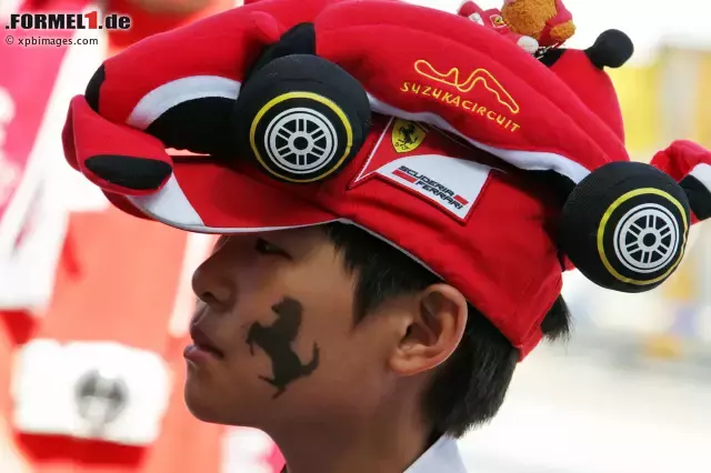 Foto zur News: ...wenn man Ferrari-Fan ist oder dreimal Formel-1-Weltmeister...