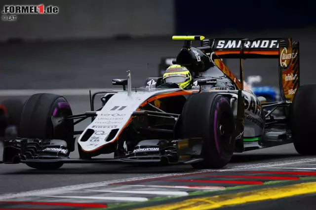 Foto zur News: Acht von elf Formel-1-Teams haben ihr Hauptquartier in England, sieben davon liegen im "Motorsport Valley" nahe Silverstone. Force India ist mit nur 850 Metern Entfernung von der Strecke am nächsten dran. Danach folgen Mercedes (14km), Manor und Haas (25km), Red Bull (35km), Renault (40km), Williams (65km) und McLaren (125km).