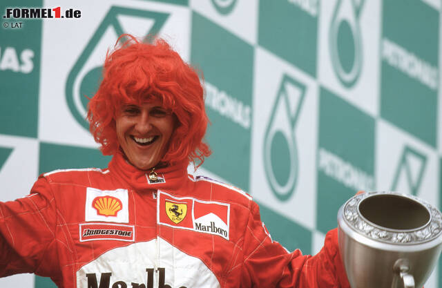 Foto zur News: Mit je drei Siegen teilen sich Michael Schumacher und Fernando Alonso den zweiten Platz auf der Malaysia-Siegerliste. Sonst hat nur Kimi Räikkönen mehrmals in Sepang gewonnen. Der Finne feierte 2003 einen Sieg auf McLaren und 2008 auf Ferrari.