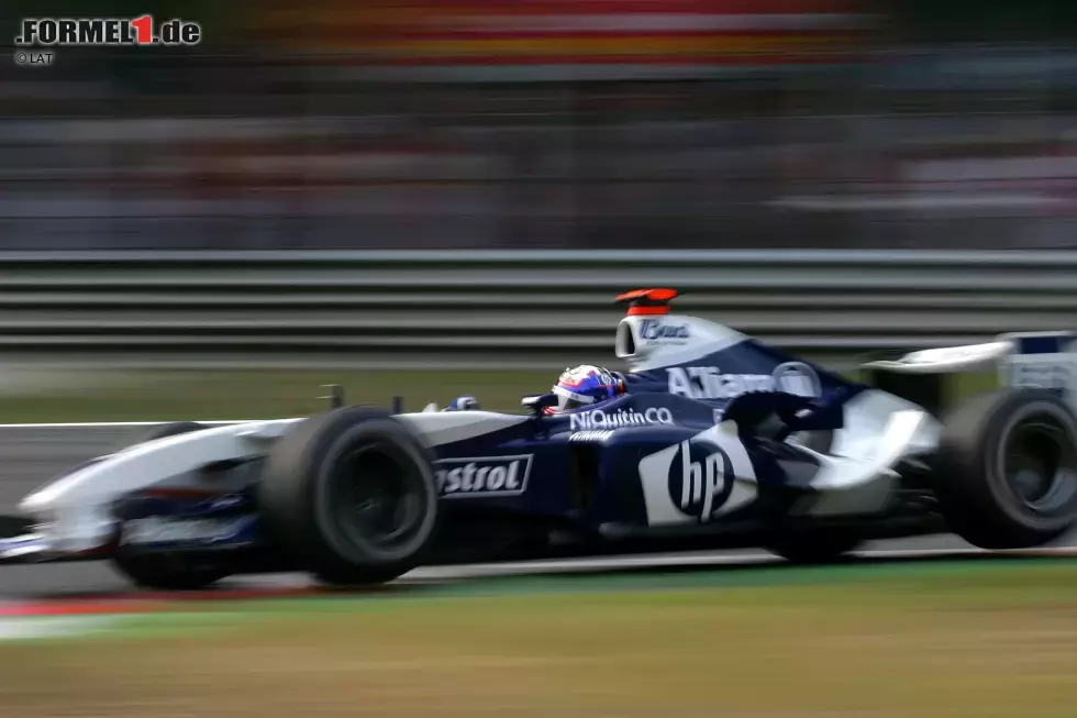 Foto zur News: Juan Pablo Montoya hält einige Monza-Rekorde. Mit 262,2 km/h Schnitt fuhr er 2004 auf Williams die bis heute schnellste Formel-1-Runde aller Zeiten. 2005 erzielte er auf McLaren den höchsten je gemessenen Topspeed: 372,6 km/h.