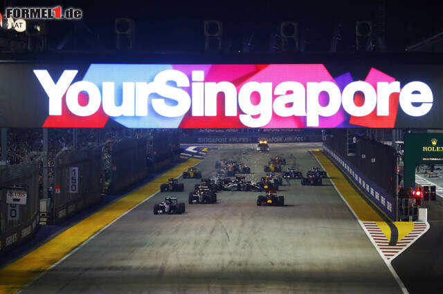 Foto zur News: Der Start: Rosberg kommt hervorragend weg und behauptet die Pole, Fernando Alonso (5.) gewinnt vier, Kevin Magnussen (10.) und Sergio Perez (12.) sogar fünf Positionen. Max Verstappen hat Riesenglück, als Hülkenberg vor seiner Nase vorbeisegelt, fällt von P4 auf P8 zurück.