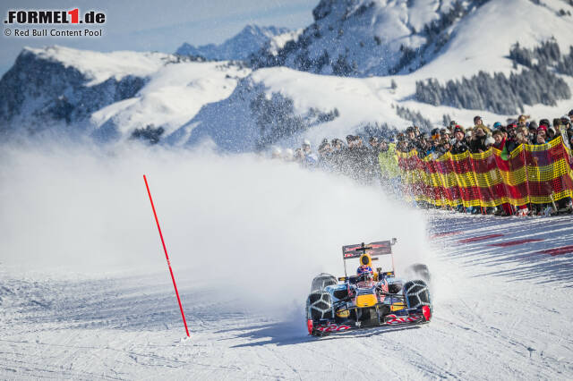 Foto zur News: Der jüngste Wahnsinn - und das nicht nur, weil Pilot Max Verstappen erst 18 Jahre alt war, als er 2016 die Hahnenkamm-Abfahrt in Kitzbühel unter die mit Schneeketten umwickelten Reifen nahm.