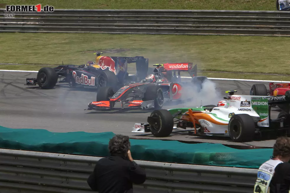 Foto zur News: &quot;Es ist eine kurze Runde mit wenigen Kurven. Aber es ist schwierig, eine sehr gute Rundenzeit hinzubekommen&quot;, verrät Kimi Räikkönen. Mit gerade einmal 4,309 Kilometern ist Interlagos eine der kürzesten Strecken im Kalender. Die Folge: &quot;Wenn du hier ein Zehntel verlierst, dann verlierst du direkt mehrere Positionen.&quot;