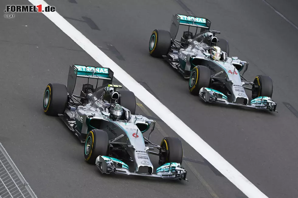 Foto zur News: Melbourne (Australien) 2014: Comeback der Turbos in der Formel 1, diesmal mit Hybrid-Power - und Mercedes beginnt seine moderne Erfolgsära der Silberpfeile mit einem Sieg von Nico Rosberg.