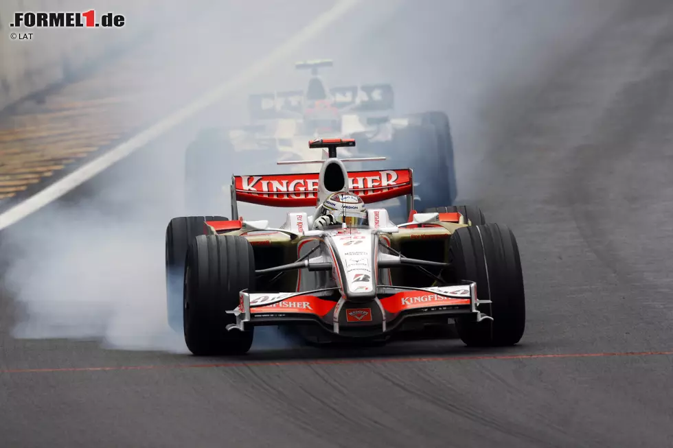 Foto zur News: Force India, das seine Wurzeln über die Umwege Spyker und Midland in der Truppe von Jordan hat, trat 2008 mit dem VJM01 an. In Brasilien (Foto) kämpfte Adrian Sutil damals mit aller Macht um Rang 16.