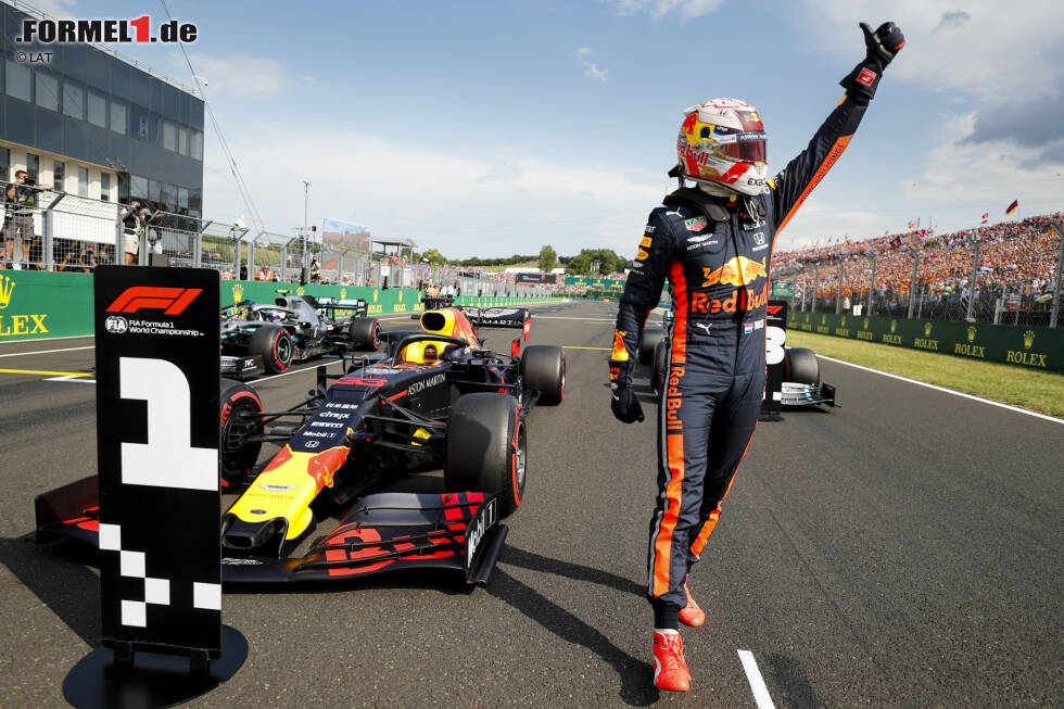 Foto zur News: Zumindest schafft Verstappen 2019 eine andere Hürde: Er fährt seine erste Pole-Position ein. Im Qualifying in Ungarn ist es endlich so weit. &quot;Eine Erleichterung&quot;, gibt Helmut Marko zu.