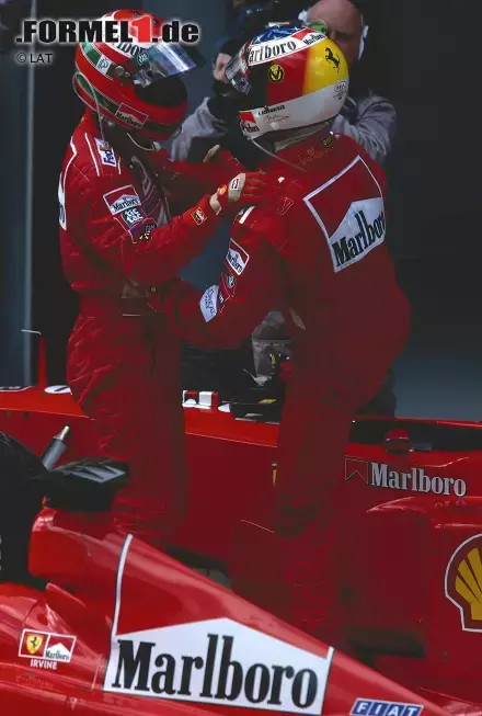 Foto zur News: Die Siege von Irvine und Fisichella waren ihre letzten in der Formel 1. Irvine erzielte 1999 drei weitere Siege in Australien, Österreich und Deutschland, jeweils für Ferrari. Neben seinem Sieg mit Renault in Sepang gewann Fisichella 2003 mit Jordan in Brasilien und 2005 mit Renault in Australien.