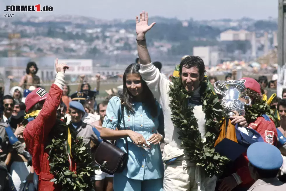 Foto zur News: Nur drei Fahrer konnten ihren ersten Sieg in Brasilien holen, alle davon jedoch in Interlagos: Brasiliens Carlos Pace kam 1975 für Brabham zu seinem ersten und einzigen Sieg, 1980 gelang dem Franzosen Rene Arnoux mit Renault der erste von sieben Siegen.