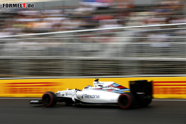 Foto zur News: Interne Messungen des Williams-Teams ergaben im Baku-Qualifying 2016 einen Topspeed von 378 km/h für Valtteri Bottas. Das ist die höchste Geschwindigkeit, die ein Formel-1-Auto an einem Rennwochenende je erreicht hat. Im Rennen waren die Geschwindigkeiten niedriger. Lewis Hamilton wurde mit 364,4 km/h "geblitzt".