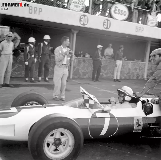 Foto zur News: John Surtees (1964), Denny Hulme (1967) und Graham Hill (1968) krönten sich beim Grand Prix von Mexiko zum Formel-1-Weltmeister. Damals war Mexiko aber noch das letzte Saisonrennen.